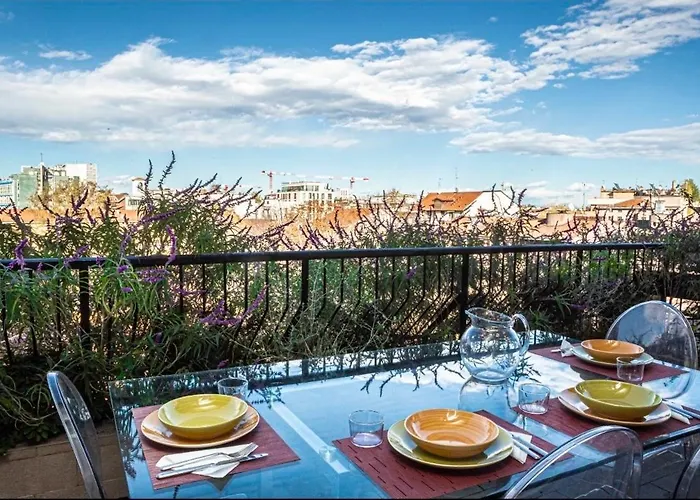 10 Minuti Dal Duomo - Elegante Domus Apartment *